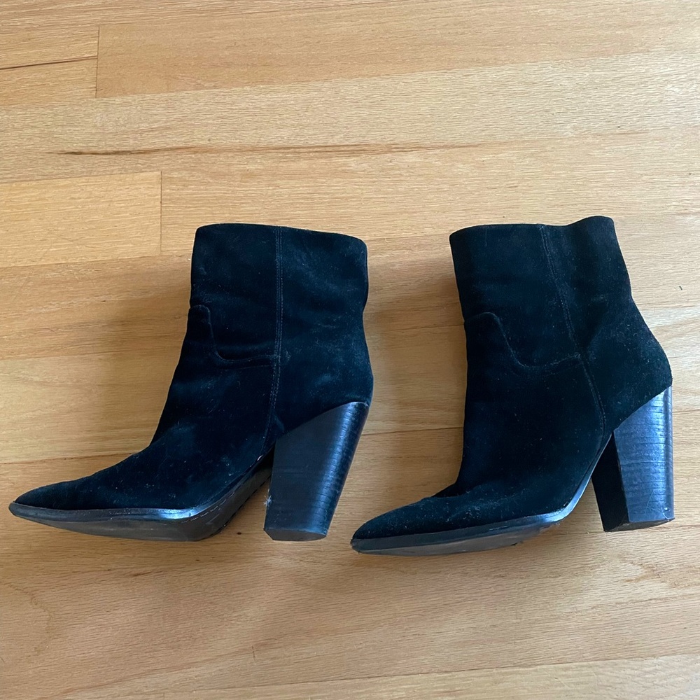 Umika Marc Fisher Boots